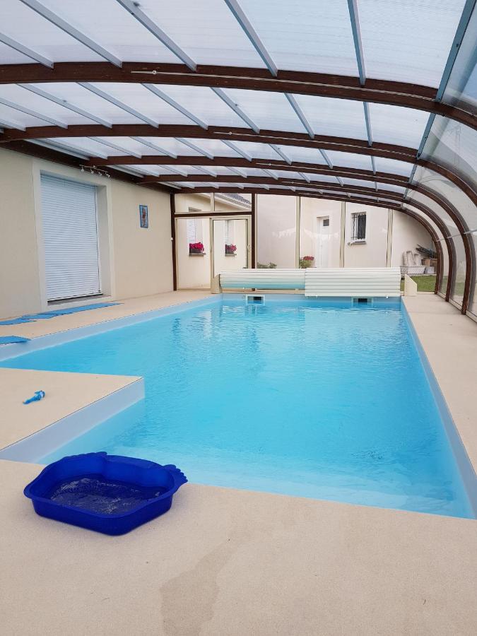Gite M Et M Nébouzat Buitenkant foto